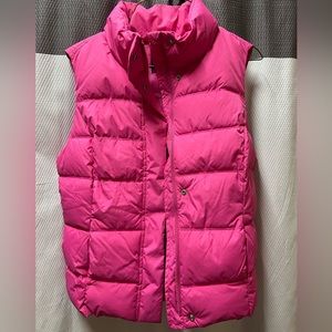 NWT Gap puffer vest